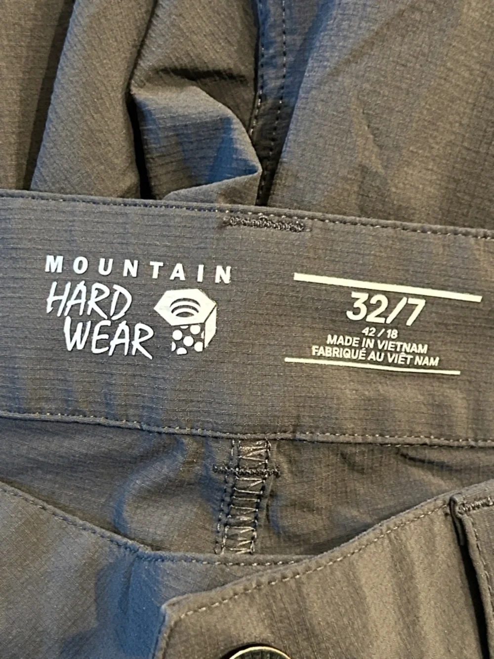 MOUNTAIN HARDWARE | Women’s Hiking Shorts